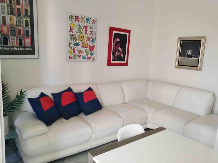 Lovely Flat, Super Connected To The Centre,Wifi,4P Milan Bagian luar foto