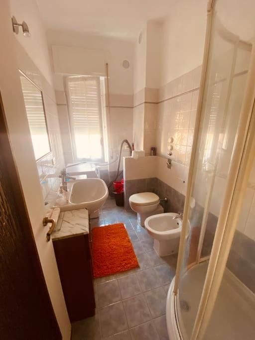 Lovely Flat, Super Connected To The Centre,Wifi,4P Milan Bagian luar foto