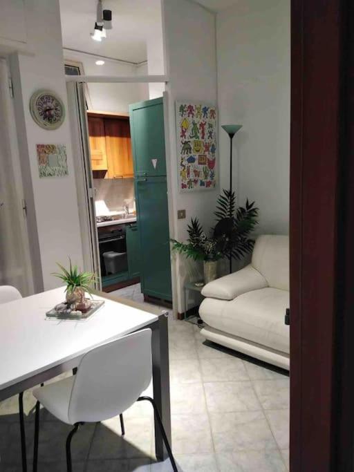 Lovely Flat, Super Connected To The Centre,Wifi,4P Milan Bagian luar foto
